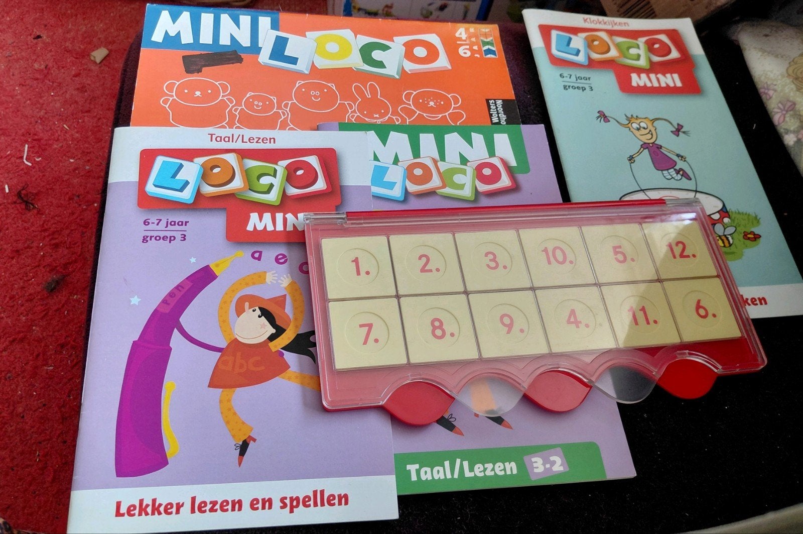 Mini loco set met 4 boekjes - groep 2 en 3, 4 t/m 7 jaar, Ophalen of Verzenden, Zo goed als nieuw, Taal en Lezen