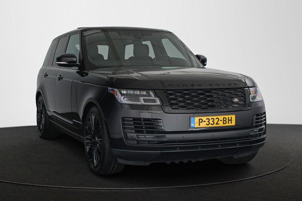 Land Rover Range Rover P400e Westminster Black Panoramadak M, Auto's, Land Rover, 404 pk, Gebruikt, 4 cilinders, 2500 kg