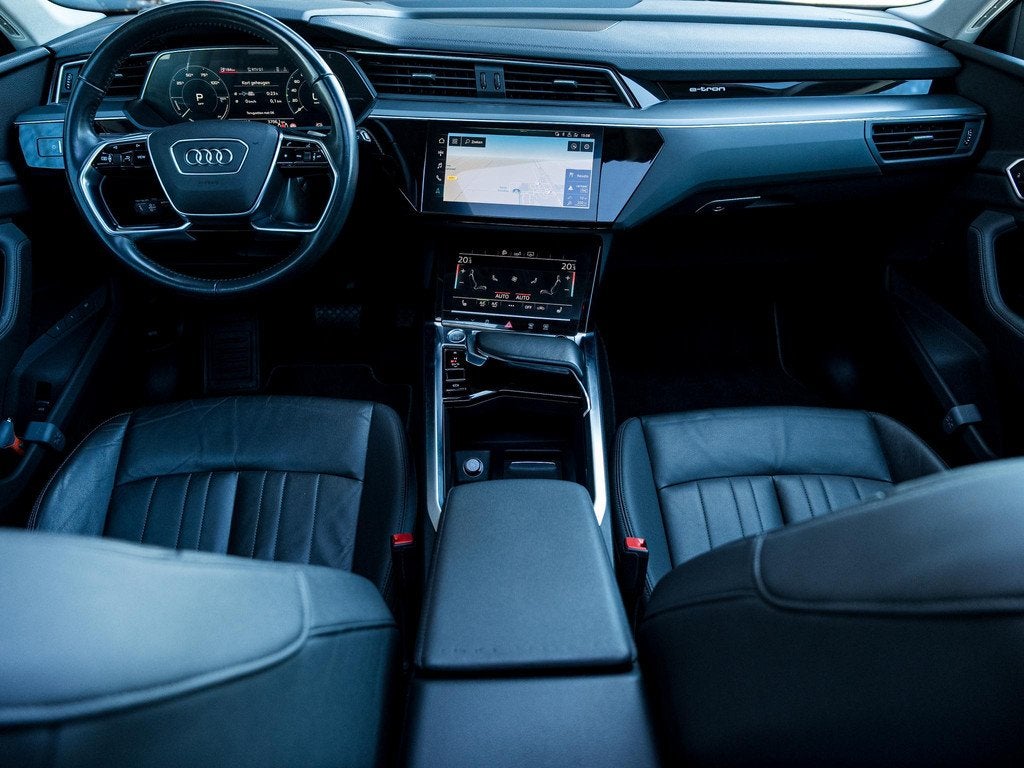 Audi e-tron e-tron 50 quattro Launch edition plus 71 kWh SOH, Auto's, Audi, Automaat, 12 maanden, Zwart, Vierwielaandrijving