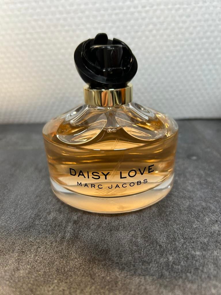 Marc jacobs daisy love 100ml eau de toilette nieuw, Sieraden, Tassen en Uiterlijk, Uiterlijk | Parfum, Ophalen of Verzenden, Nieuw