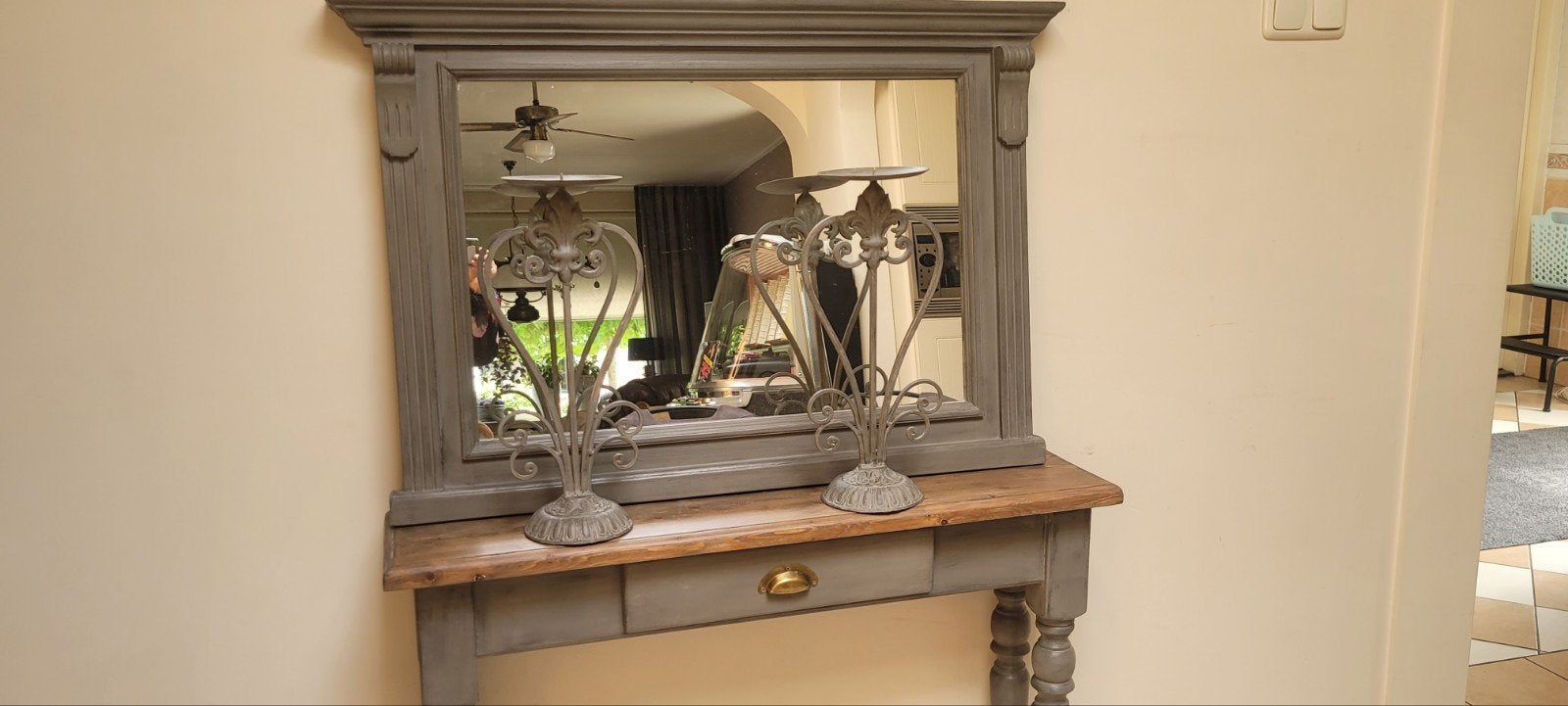 Mooi set sidetable met spiegel en kandelaren, Ophalen, Gebruikt, 100 tot 150 cm, 75 tot 100 cm