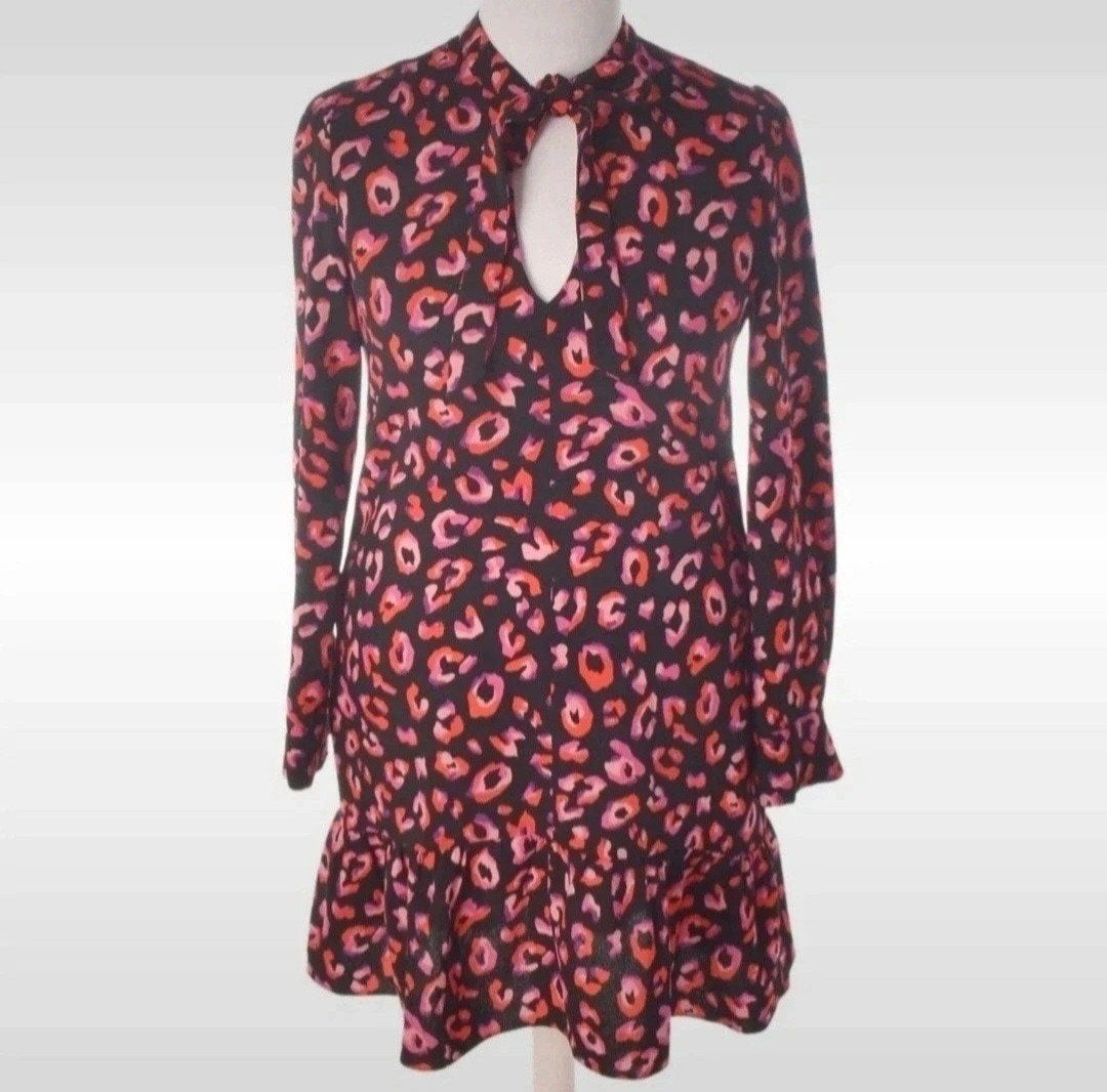 Dante6 Zwarte Jurk met Roze Panterprint - Maat 38, Kleding | Dames, Jurken, Maat 38/40 (M), Dante6, Verzenden, Zo goed als nieuw