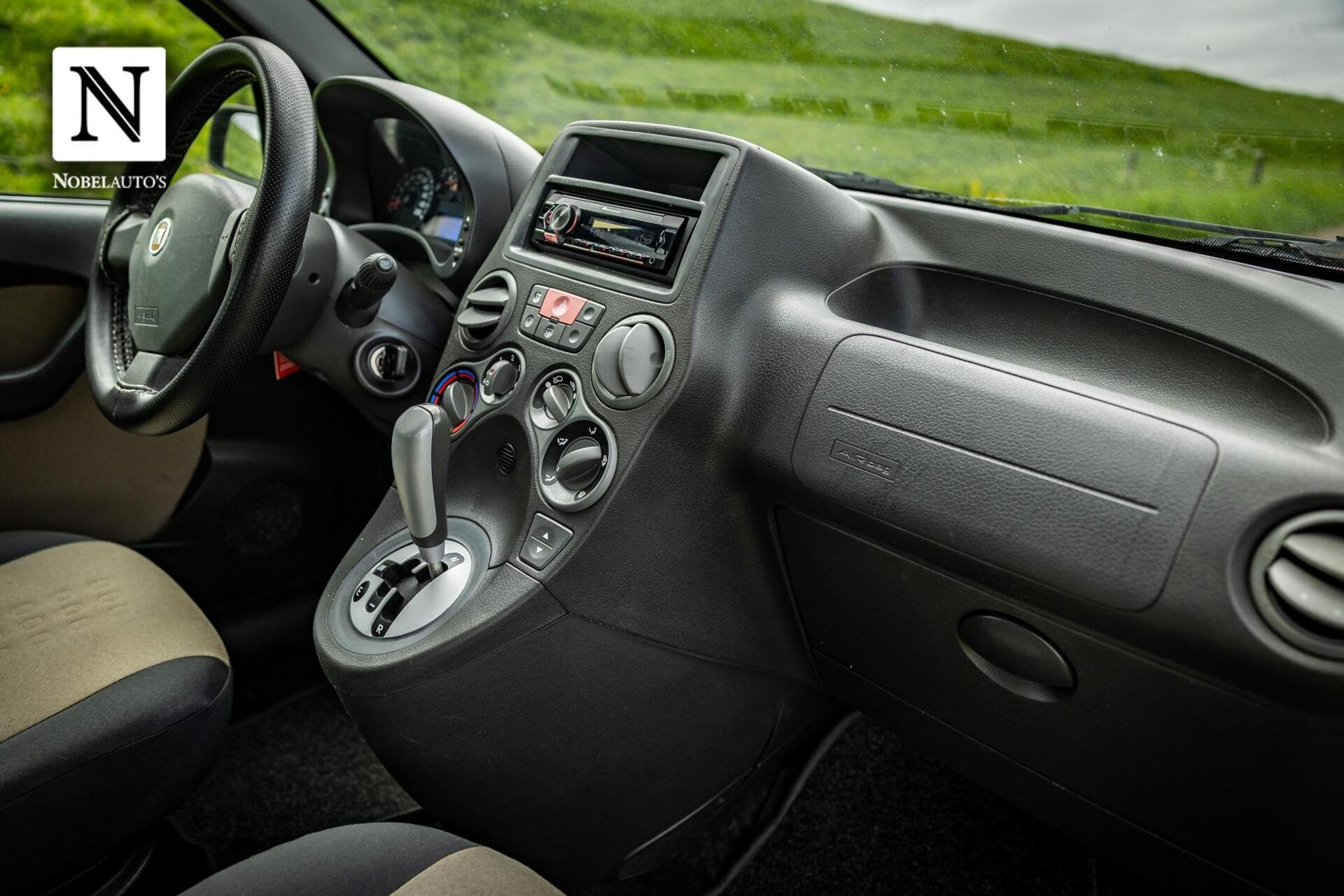 Fiat Panda 1.2 Perlina |Automaat|Airco|Nap|Pioneer|APK 8-27!, Voorwielaandrijving, Gebruikt, 1242 cc, Beige