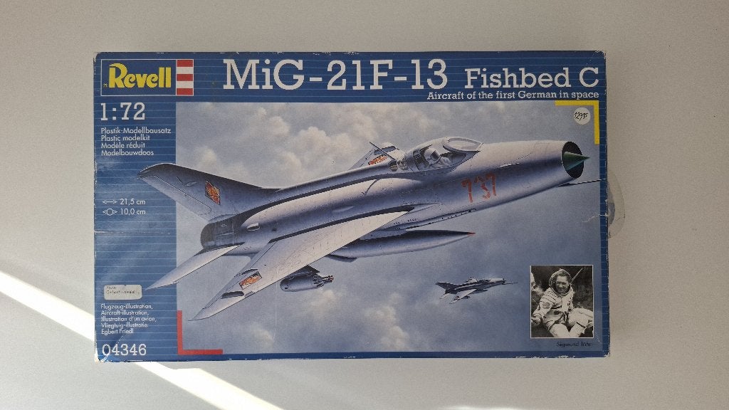 Revell MiG-21F-13 Fishbed C 1:72 modelbouwpakket, Verzamelen, Ophalen of Verzenden, Nieuw, Schaalmodel