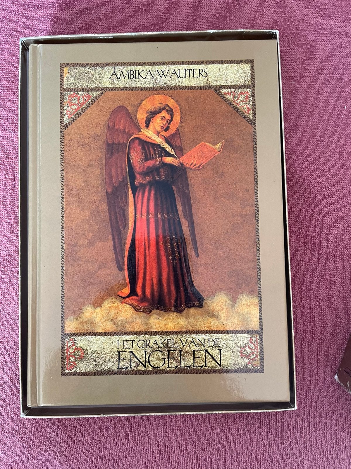 Het Orakel van de Engelen - Ambika Wauters, Ophalen of Verzenden, Zo goed als nieuw, Spiritualiteit algemeen, Instructieboek