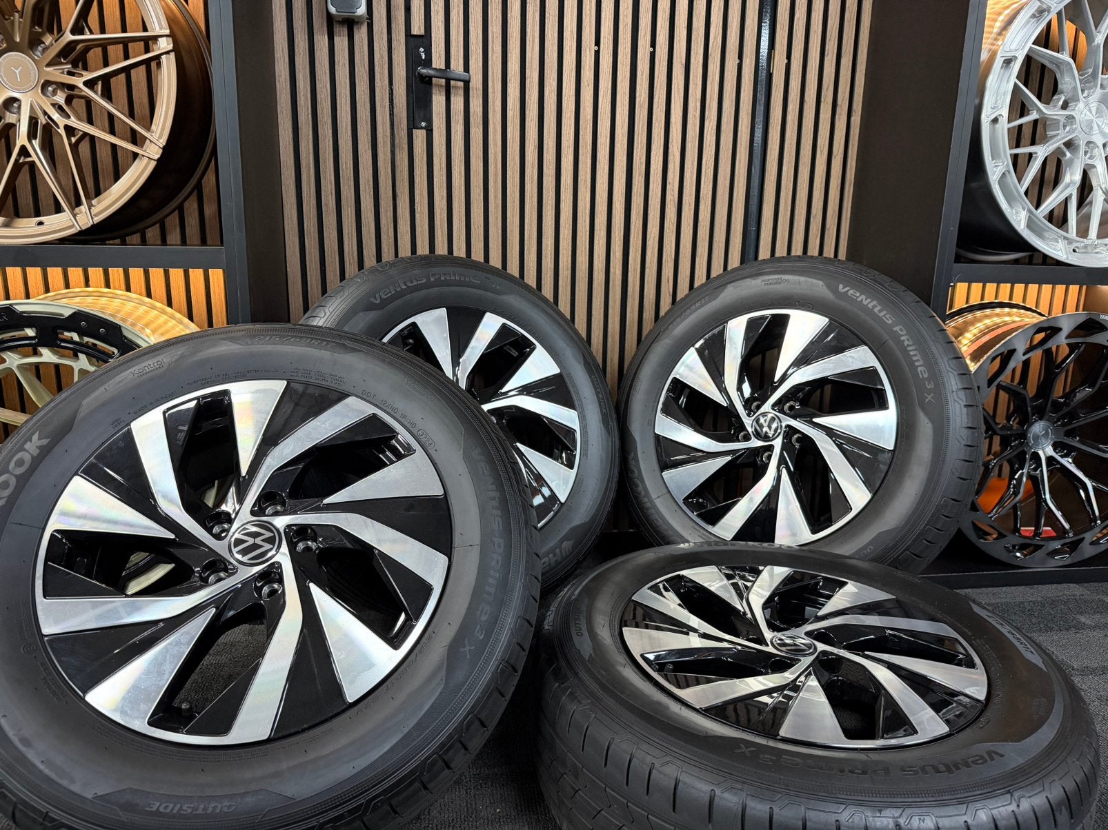 17 inch 5x112 originele Volkswagen Tiguan velgen met banden, Banden en Velgen, 17 inch, Ophalen of Verzenden, Personenwagen