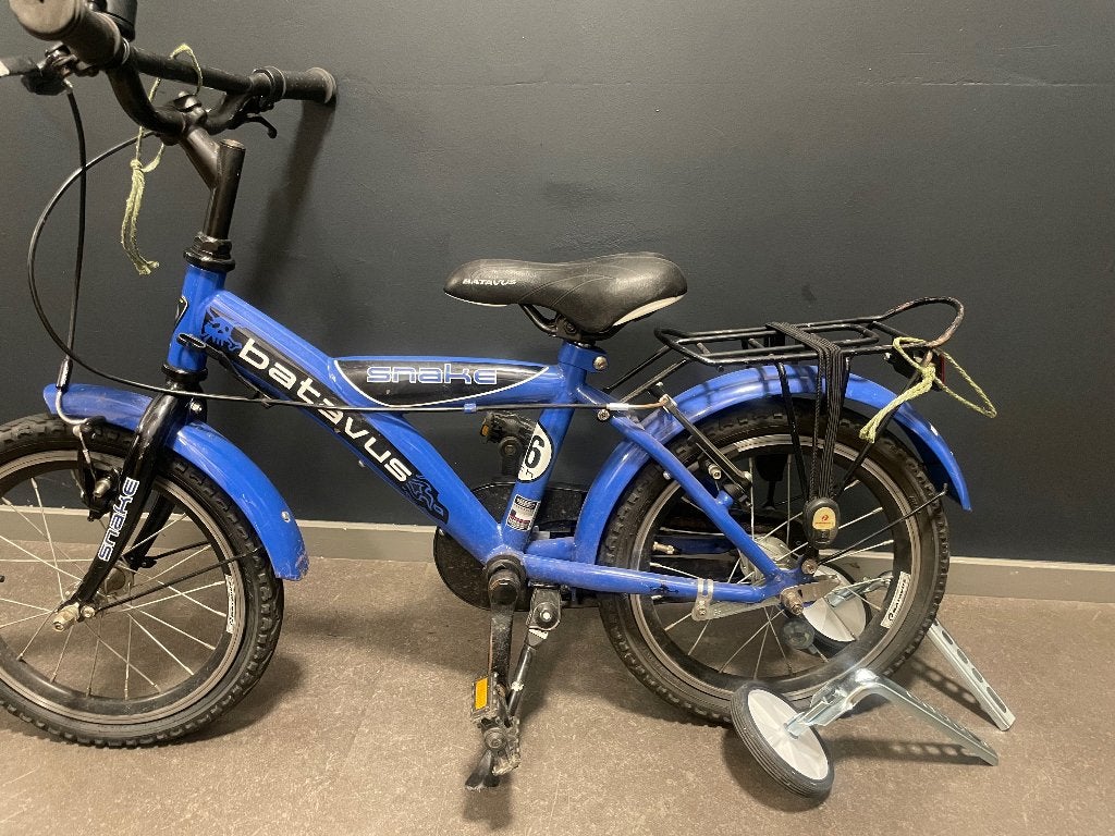 Batavus Snake kinderfiets 16 inch met zijwieltjes, Fietsen en Brommers, Fietsen | Kinderfietsjes, Ophalen, Terugtraprem, Zijwieltjes
