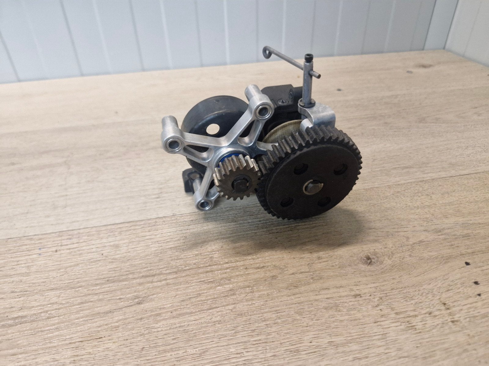 fg 4wd aluminium aandrijving, Benzine, Ophalen of Verzenden, Zo goed als nieuw, Onderdeel