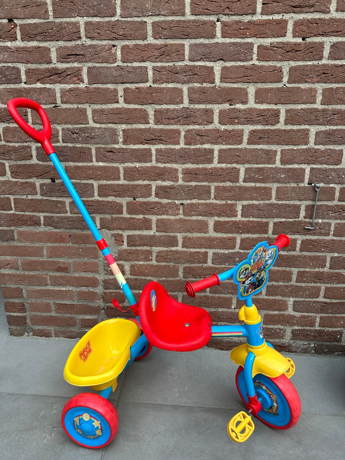 Paw Patrol driewieler met duwstang, Kinderen en Baby's, Ophalen, Gebruikt, Overige typen