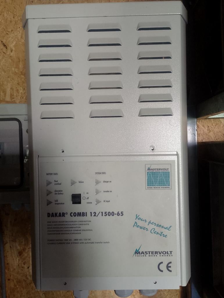 Mastervolt Dakar Combi 12/1500-65 Omvormer/Lader, Ophalen of Verzenden, Gebruikt, Overige automerken