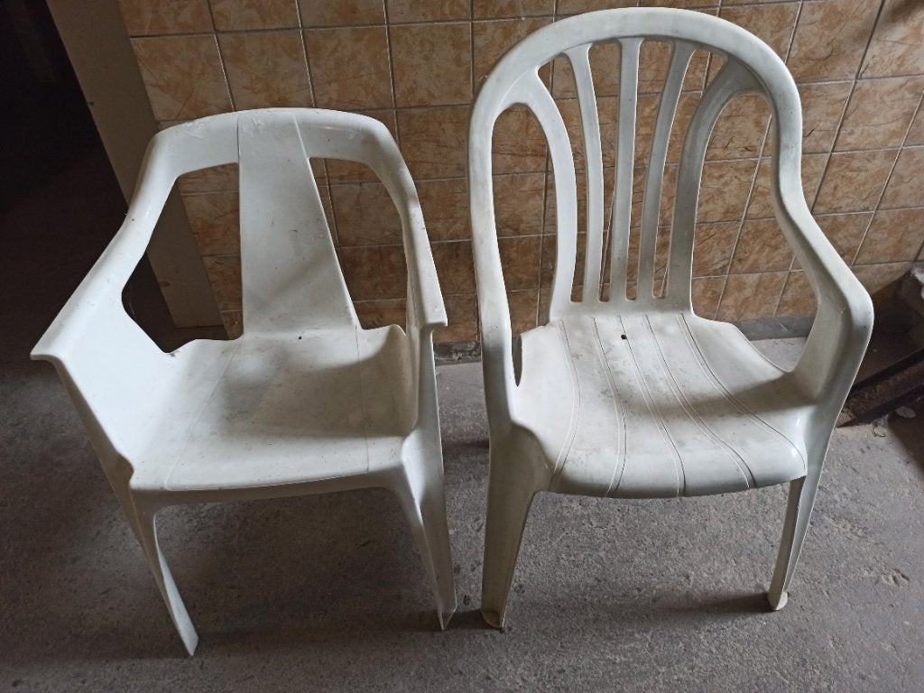 Plastic tuinstoellen, Ophalen, Zo goed als nieuw, Plastic, Stapelbaar
