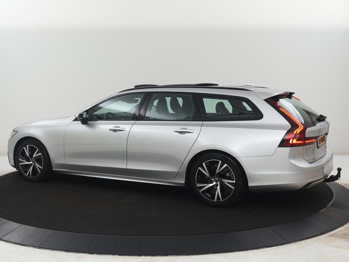 Volvo V90 2.0 B4 R-Design | Panoramadak | Leder | Stuur/stoe, Auto's, Euro 6, 4 cilinders, Origineel Nederlands, 1731 kg