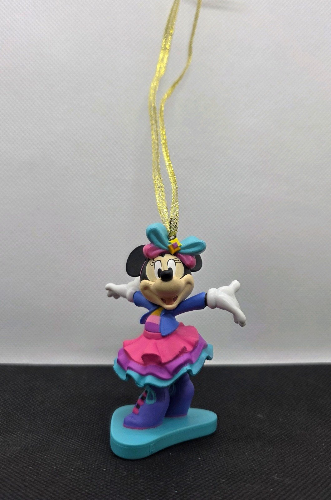 Disney Minnie Mouse kerst ornament hanger kerstbal, Ophalen of Verzenden, Mickey Mouse, Nieuw