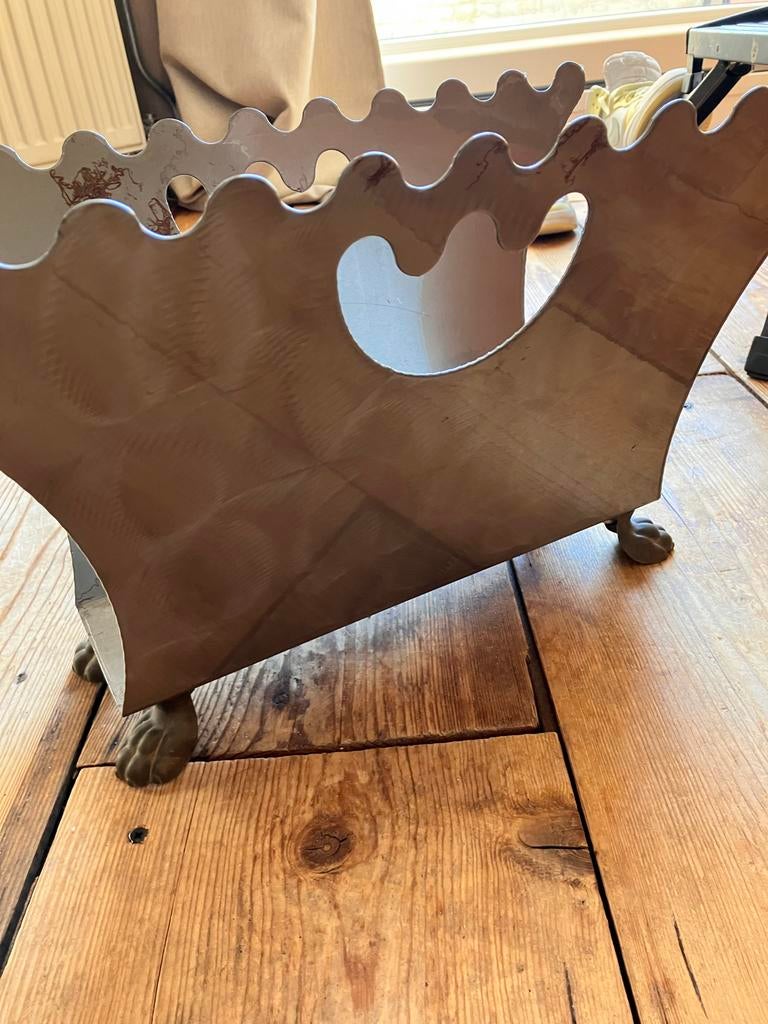 Metalen Lectuurbak met Bronzen Leeuwenpootjes, Ophalen, Gebruikt