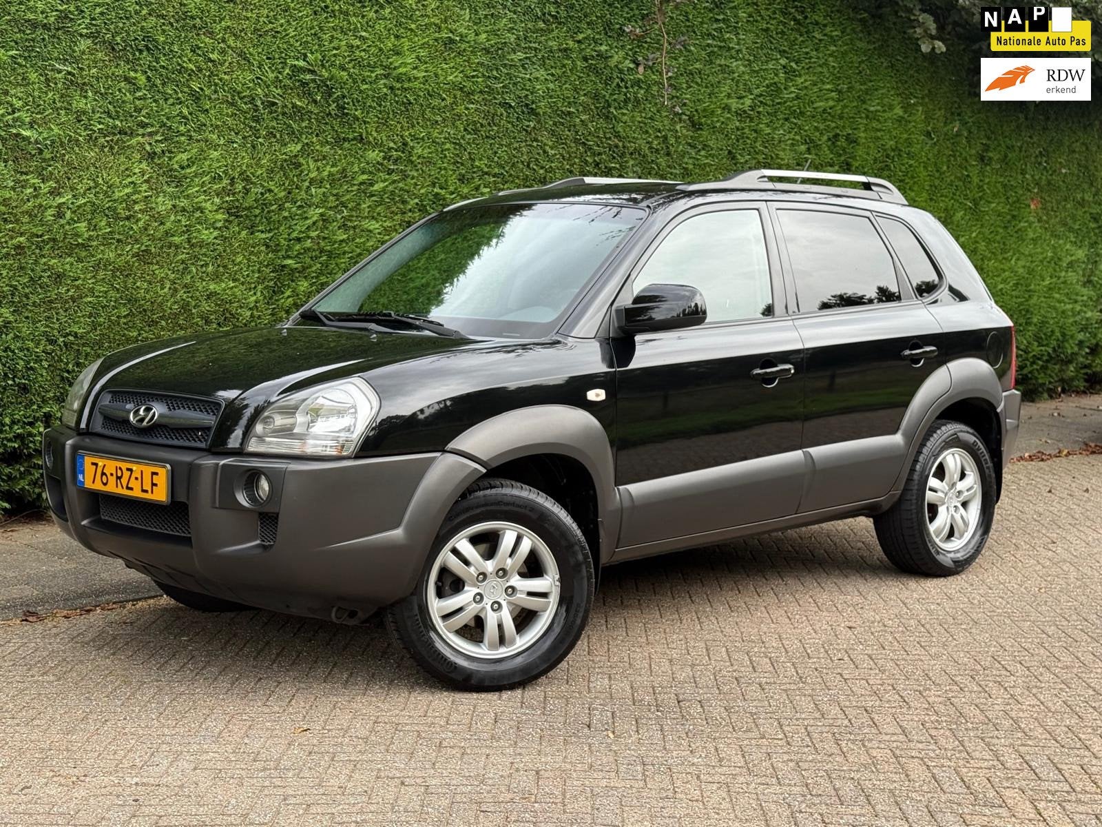 Hyundai Tucson 2.0i AIRCO KOUD/NETTE AUTO/RIJDTGOED/TREKHAAK, Stof, Gebruikt, Zwart, 4 cilinders