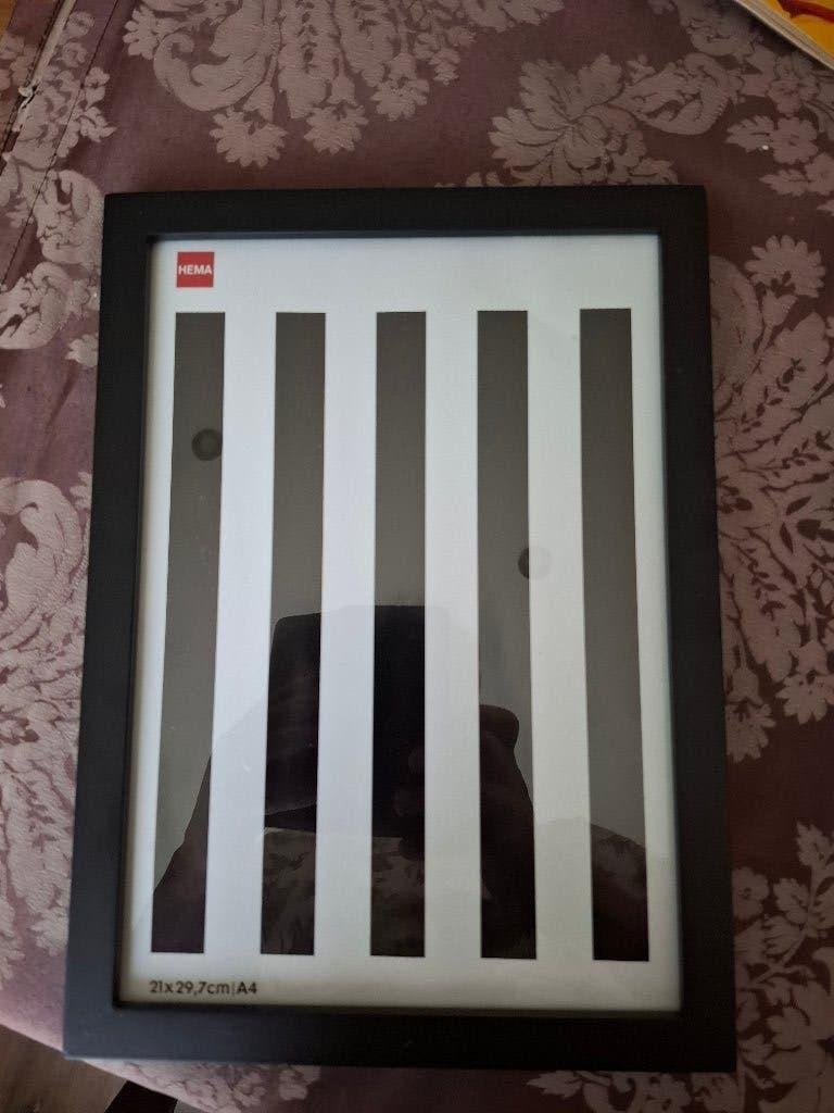Fotolijst zwart A4 hema, Hout, Standaard fotolijst, Ophalen of Verzenden, Zo goed als nieuw