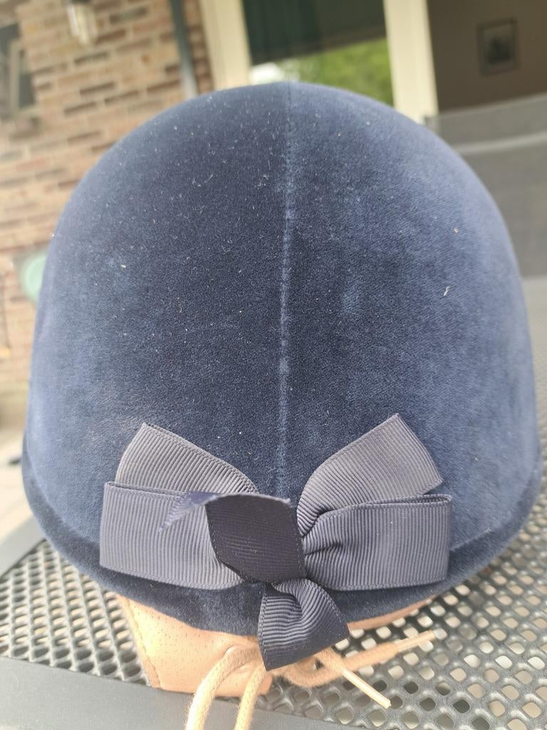 Charles owen cap, Dieren en Toebehoren, Paardrijkleding, Ophalen of Verzenden, Zo goed als nieuw, Dressuur