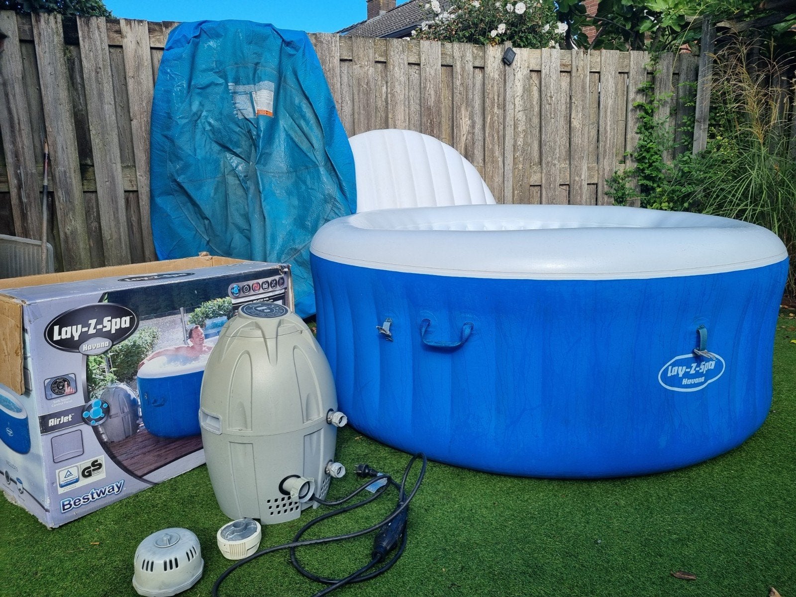 Lay-Z-Spa Opblaasbare Jacuzzi, Tuin en Terras, Bubbelbaden en Hottubs, Ophalen, Gebruikt, Afdekzeil, Opblaasbaar