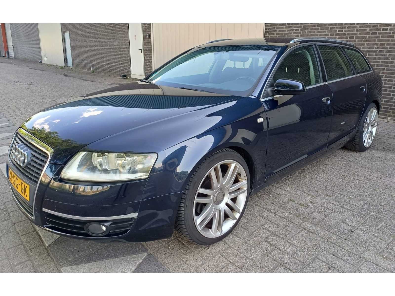 Audi A6 Avant 2.4, 21-SG-GK, Auto's, Audi, Voorwielaandrijving, Gebruikt, Blauw, Handgeschakeld