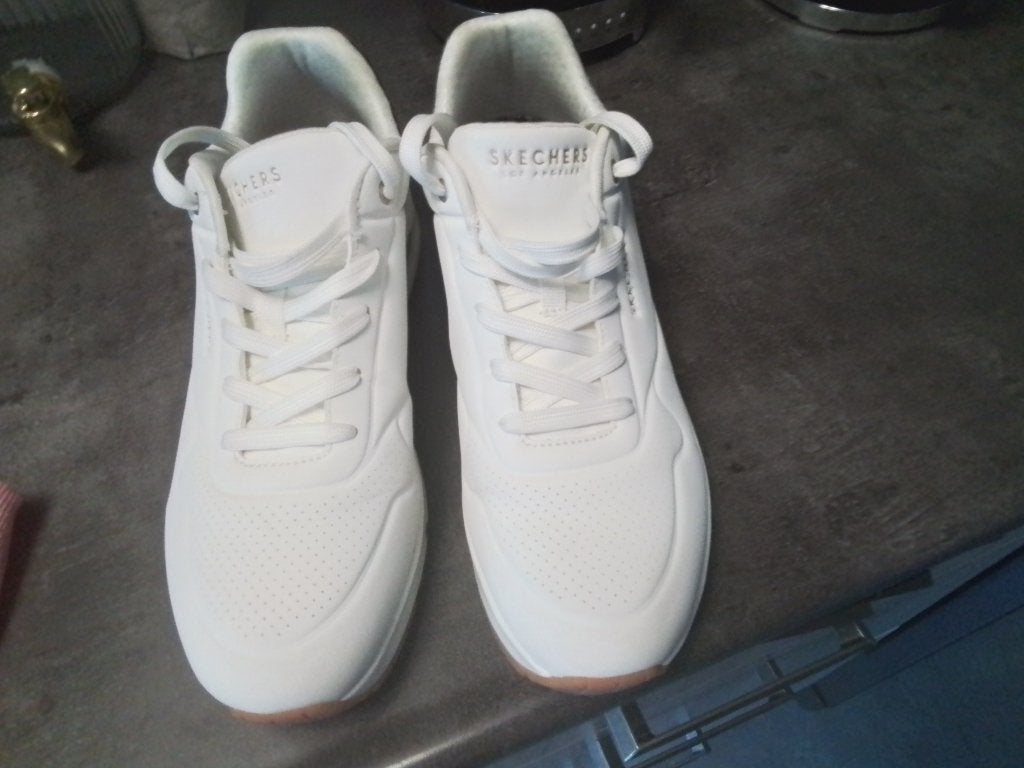 Sketchers  wit zo goed als nieuw maat 42, Skechers, Wit, Ophalen of Verzenden, Sneakers of Gympen