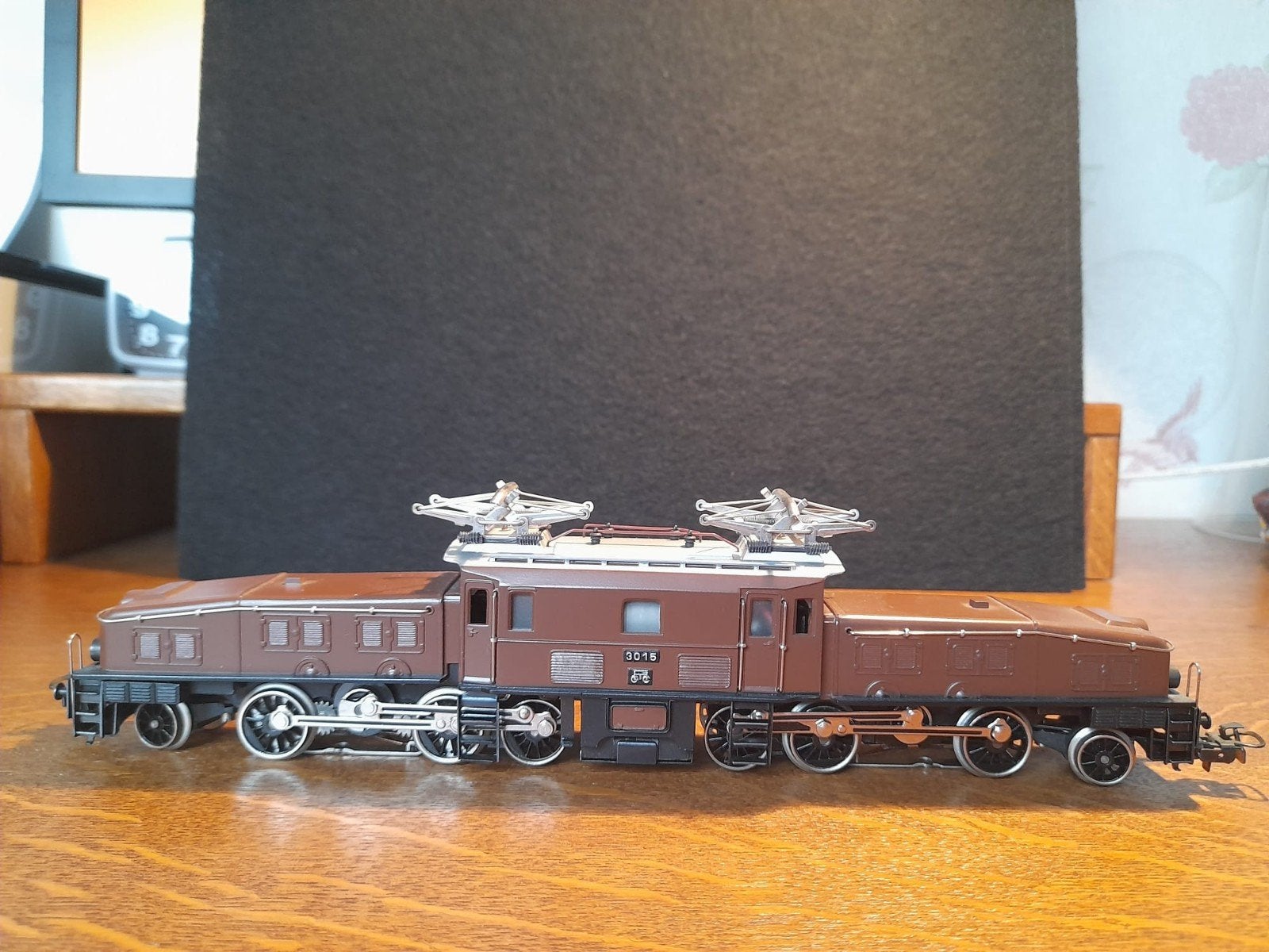 marklin loc 'krokodil' 3015, Wisselstroom, Locomotief, Ophalen of Verzenden, Zo goed als nieuw