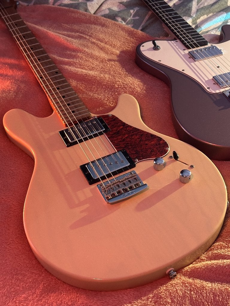 Sterling by Music Man JV60, Muziek en Instrumenten, Ophalen, Zo goed als nieuw, Solid body, Overige merken