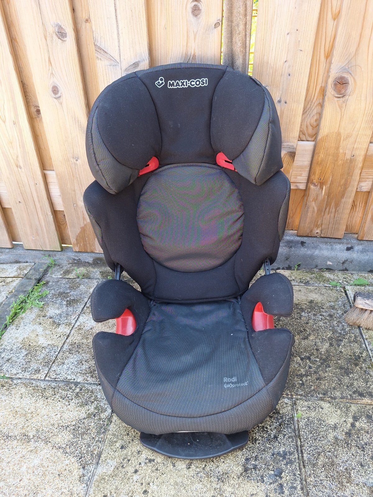 Maxi-Cosi Rodi XP autostoel - Zwart, 15-36 kg, Ophalen