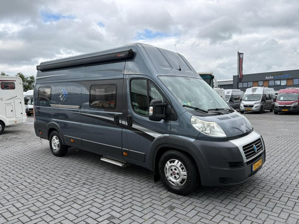 Caravans And Camping Knaus