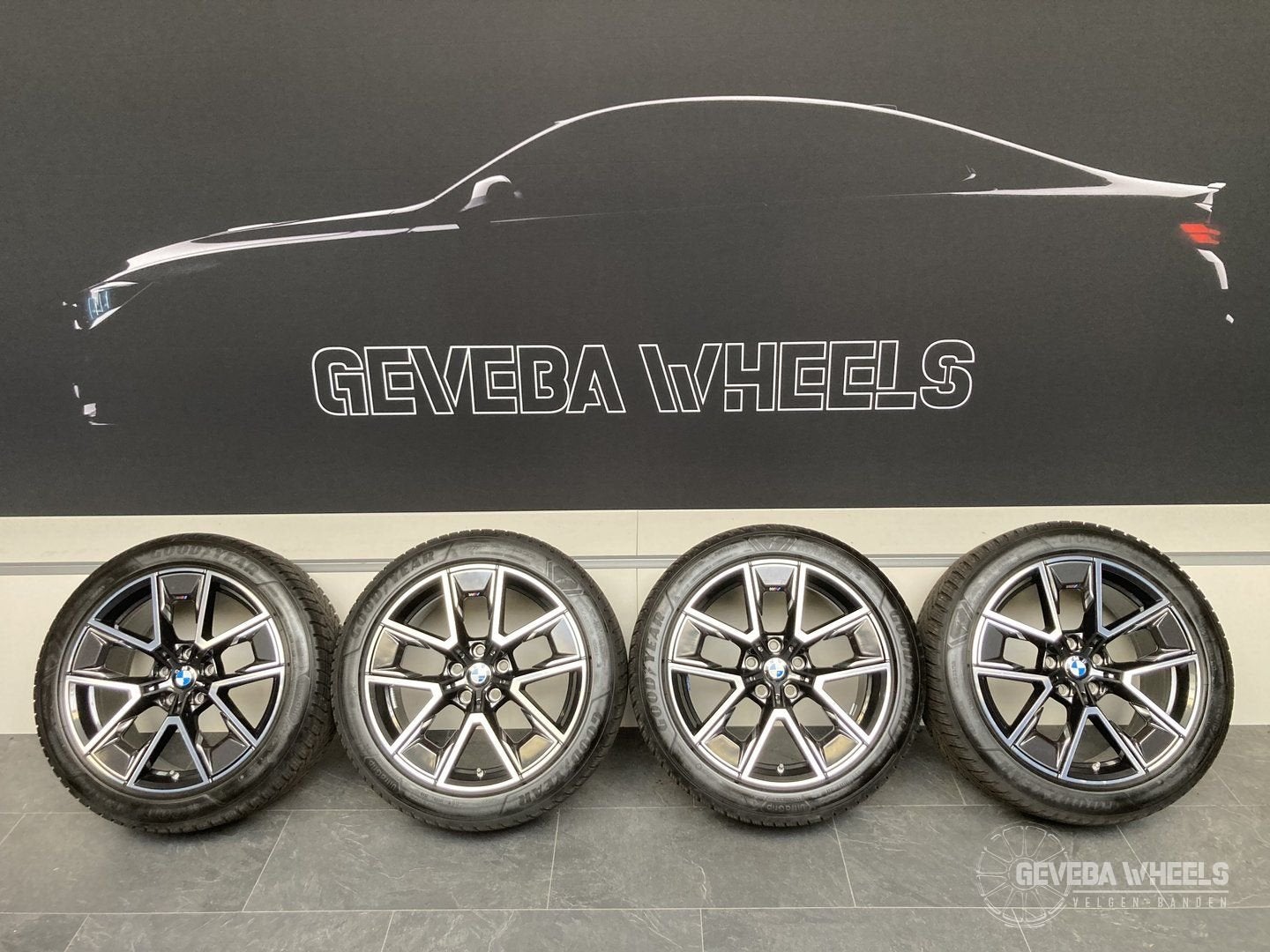 18” originele BMW i4 G26 velgen + winterbanden 858M 5x112  8, Auto-onderdelen, Banden en Velgen, 18 inch, -, -, Banden en Velgen