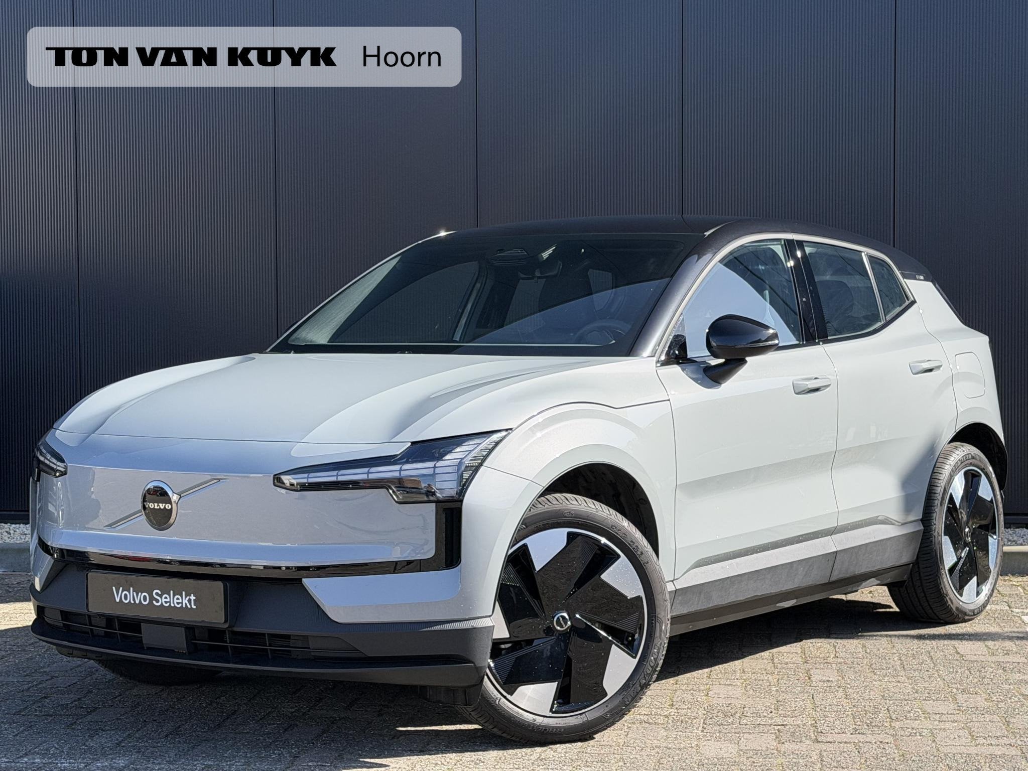 Volvo EX30 Single Motor Extended Range Core 69 kWh climate l, Auto's, Automaat, 476 km, Achterwielaandrijving, Gebruikt