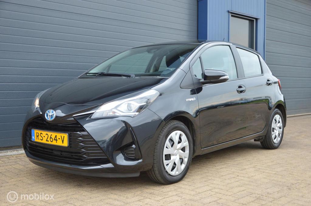 Toyota Yaris 1.5 Hybrid Design, Gebruikt, Euro 6, 4 cilinders, Automatische klimaatregeling
