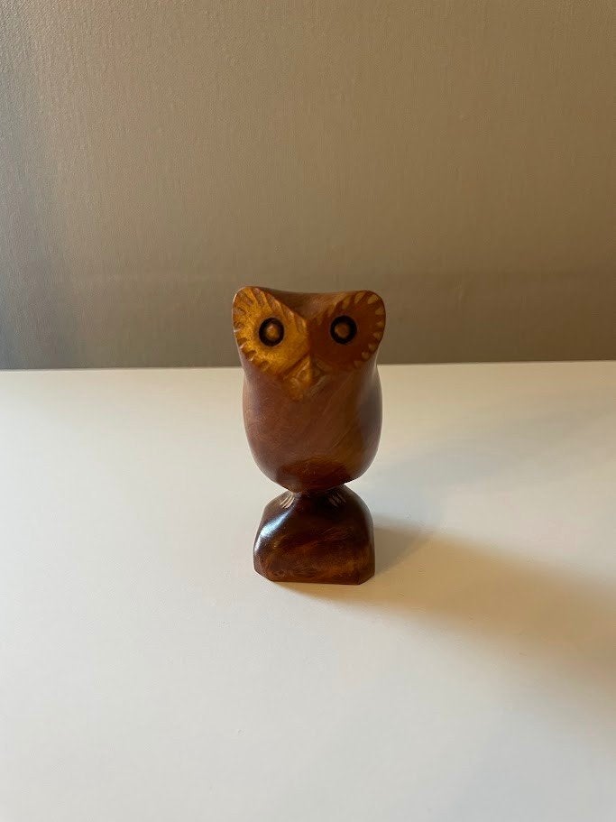 Beeldje: Houten Uil., Ophalen of Verzenden, Zo goed als nieuw, Vogel, Beeldje of Figuurtje