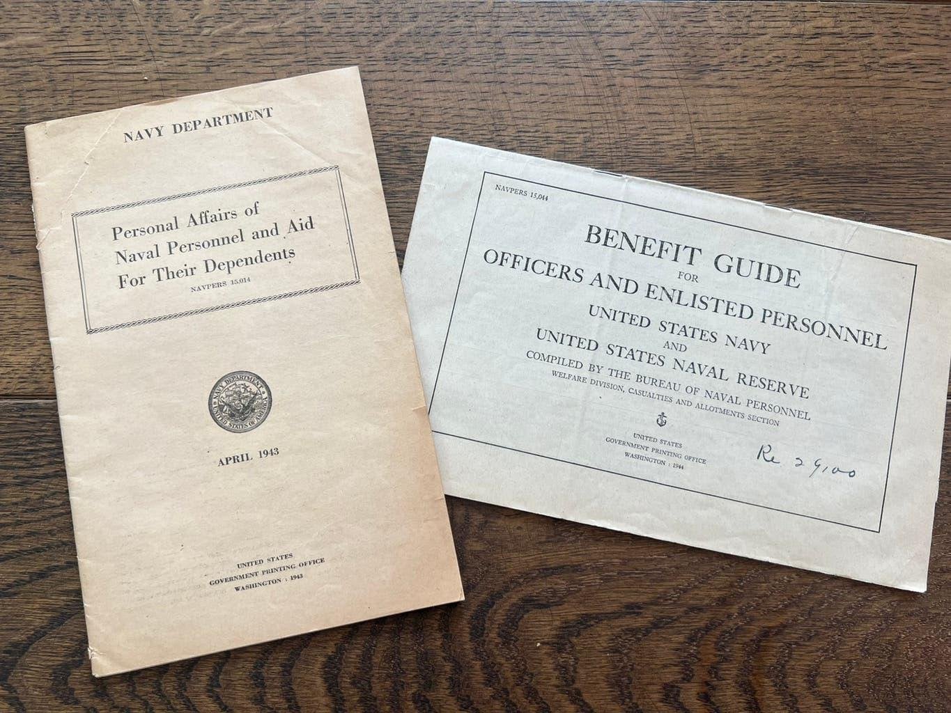 WO2 Amerikaans US Navy USMC KIA pamphlet benefits etc 1944, Amerika, Verzenden, Marine, Boek of Tijdschrift