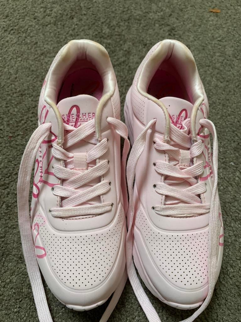 Skechers Uno Lite lijn maat 35, Kinderen en Baby's, Kinderkleding | Schoenen en Sokken, Gebruikt, Sportschoenen, Meisje, Ophalen of Verzenden