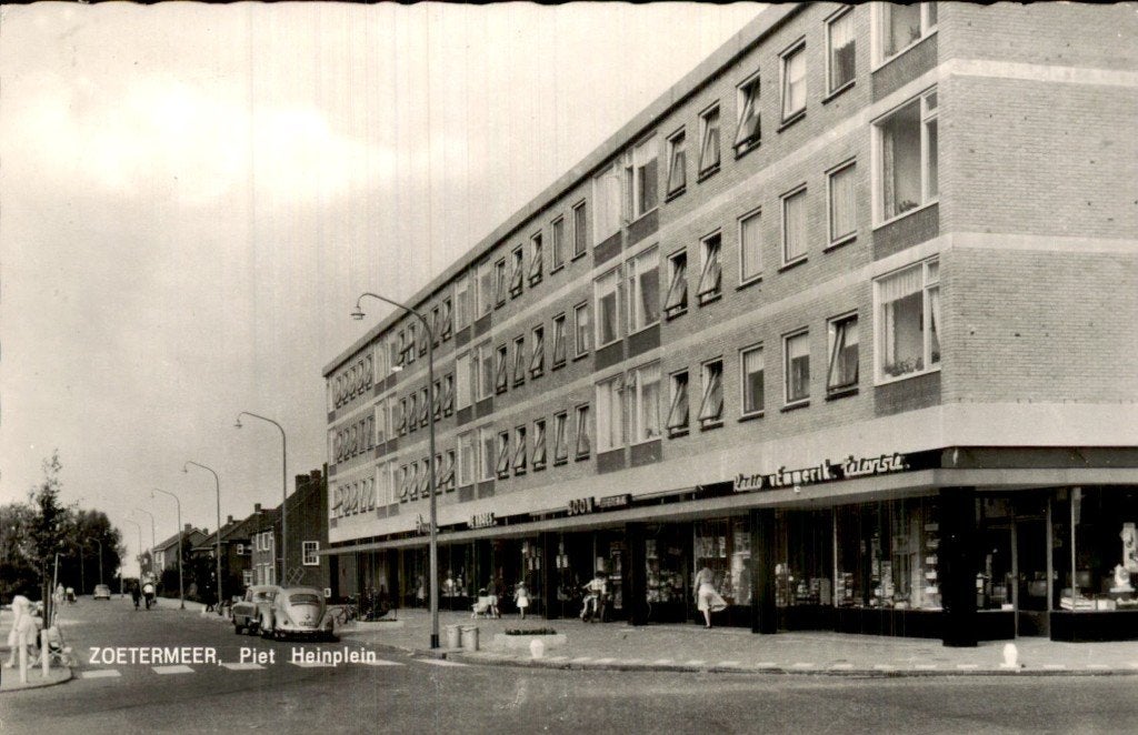 Zoetermeer - Piet Heinplein - Winkelpanden, Ophalen of Verzenden, 1960 tot 1980, Gelopen, Zuid-Holland