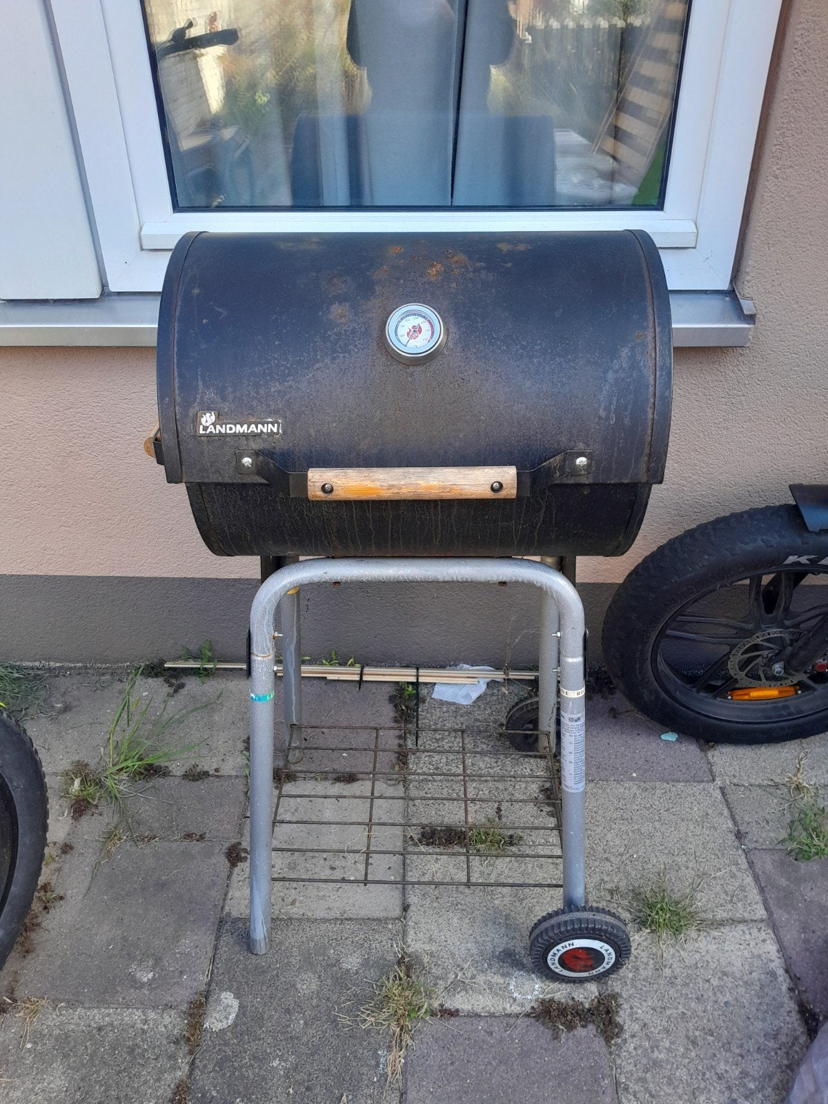 Gebruikte Landmann BBQ met thermometer en hoes, Ophalen, Gebruikt, Landmann