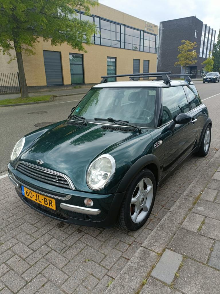 Mini 1.6 16V Cooper 2002 Groen, Auto's, Voorwielaandrijving, 1025 kg, 15 km/l, 4 cilinders