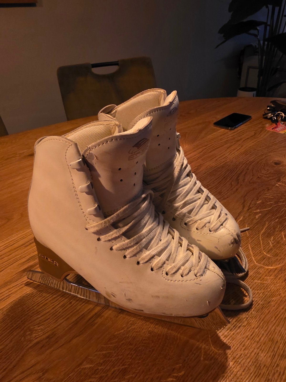Edea Motivo kunstschaatsen met Balance ijzers, maat 230, Sport en Fitness, Schaatsen, Ophalen, Gebruikt, Kunstschaatsen, Overige merken