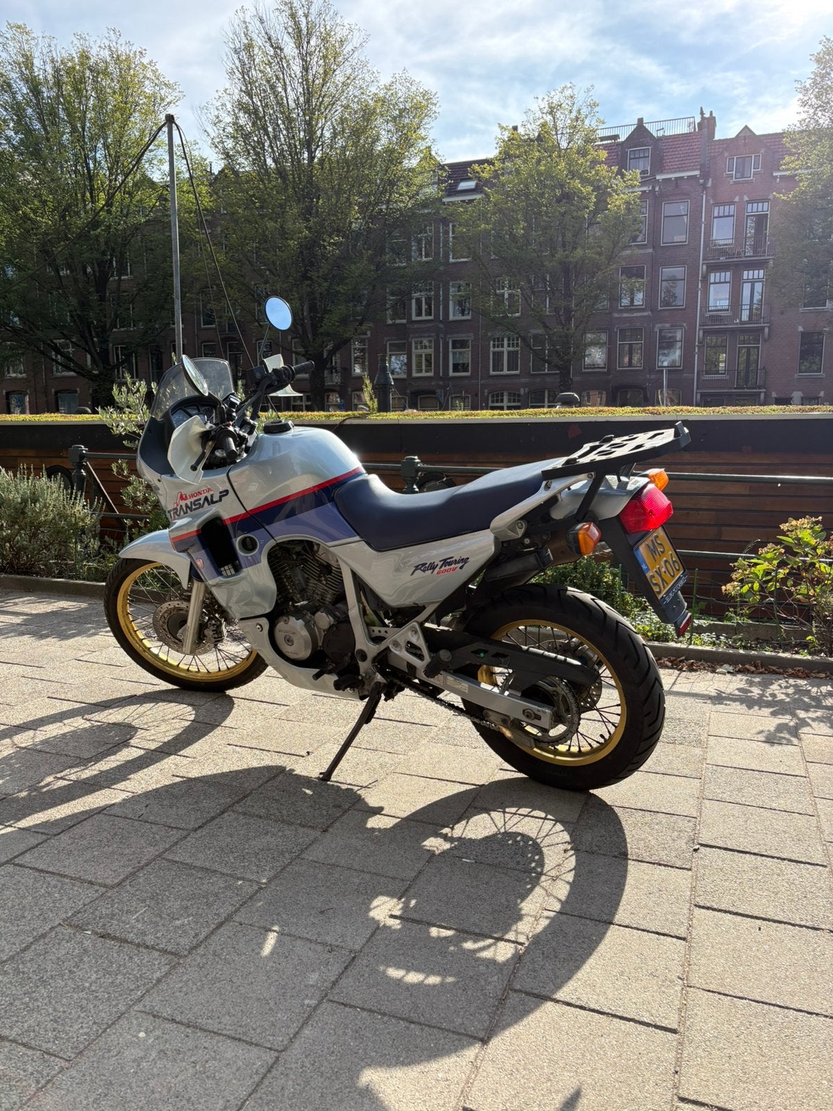 Honda XL600V Transalp (PD10) 50th Anniversary Edition, Motoren, 2 cilinders, 583 cc, Motorrijbewijs A, Gebruikt