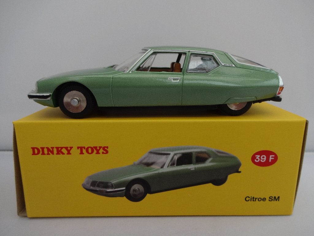Citroen SM groen-metallic nr: 24O van Dinky Toys 1:43, Hobby en Vrije tijd, Ophalen of Verzenden, Nieuw, Auto, Dinky Toys