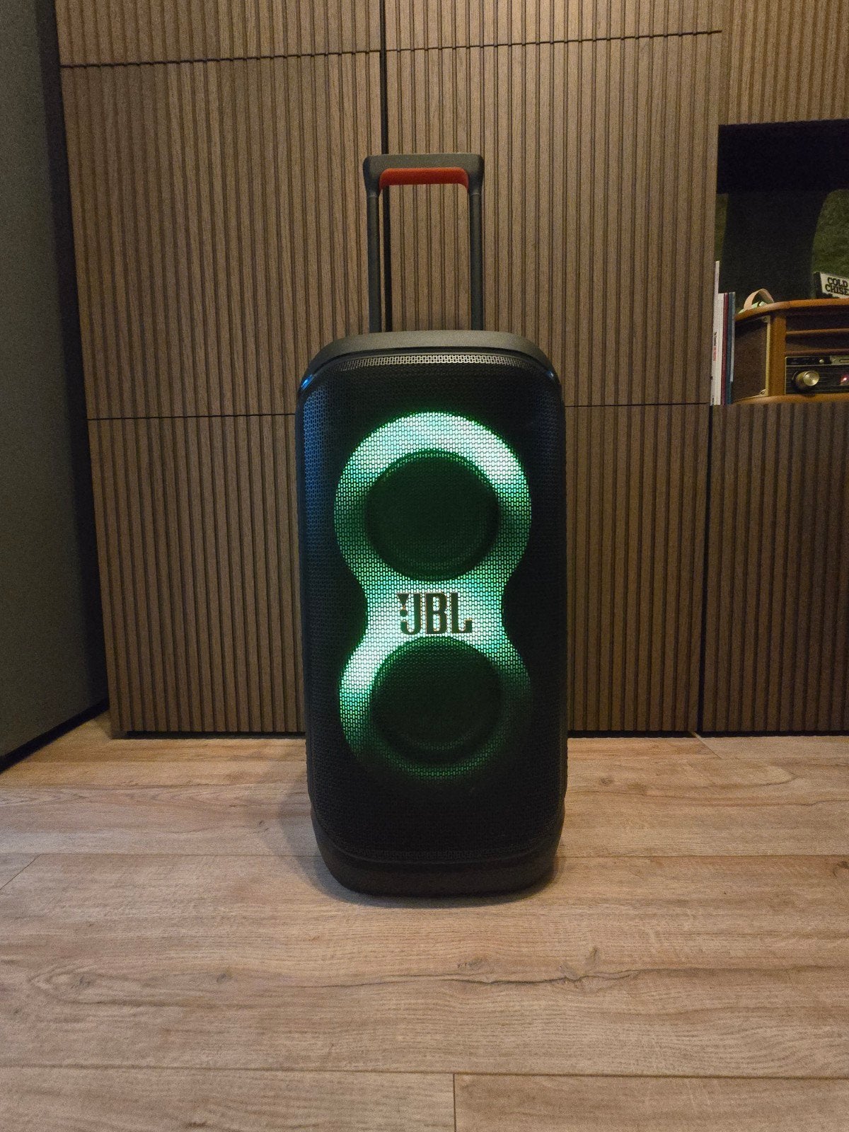 JBL PartyBox Stage 320 - Draagbare Party Speaker, Audio, Tv en Foto, Luidsprekers, JBL, Party speaker, Bluetooth, Zo goed als nieuw