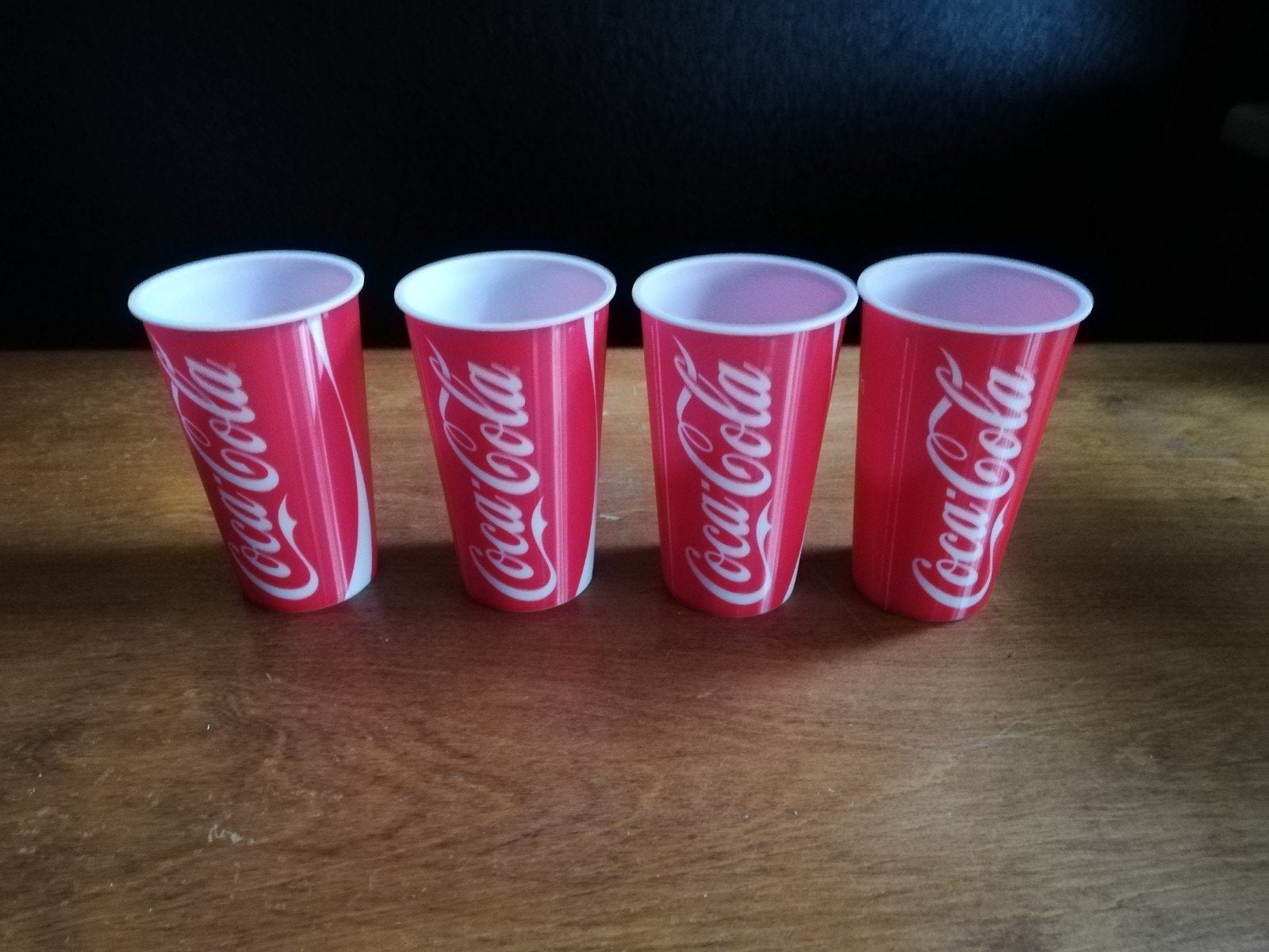 Coca cola kunststof party cups (4 beschikbaar) nieuw, Ophalen of Verzenden, Nieuw, Gebruiksvoorwerp