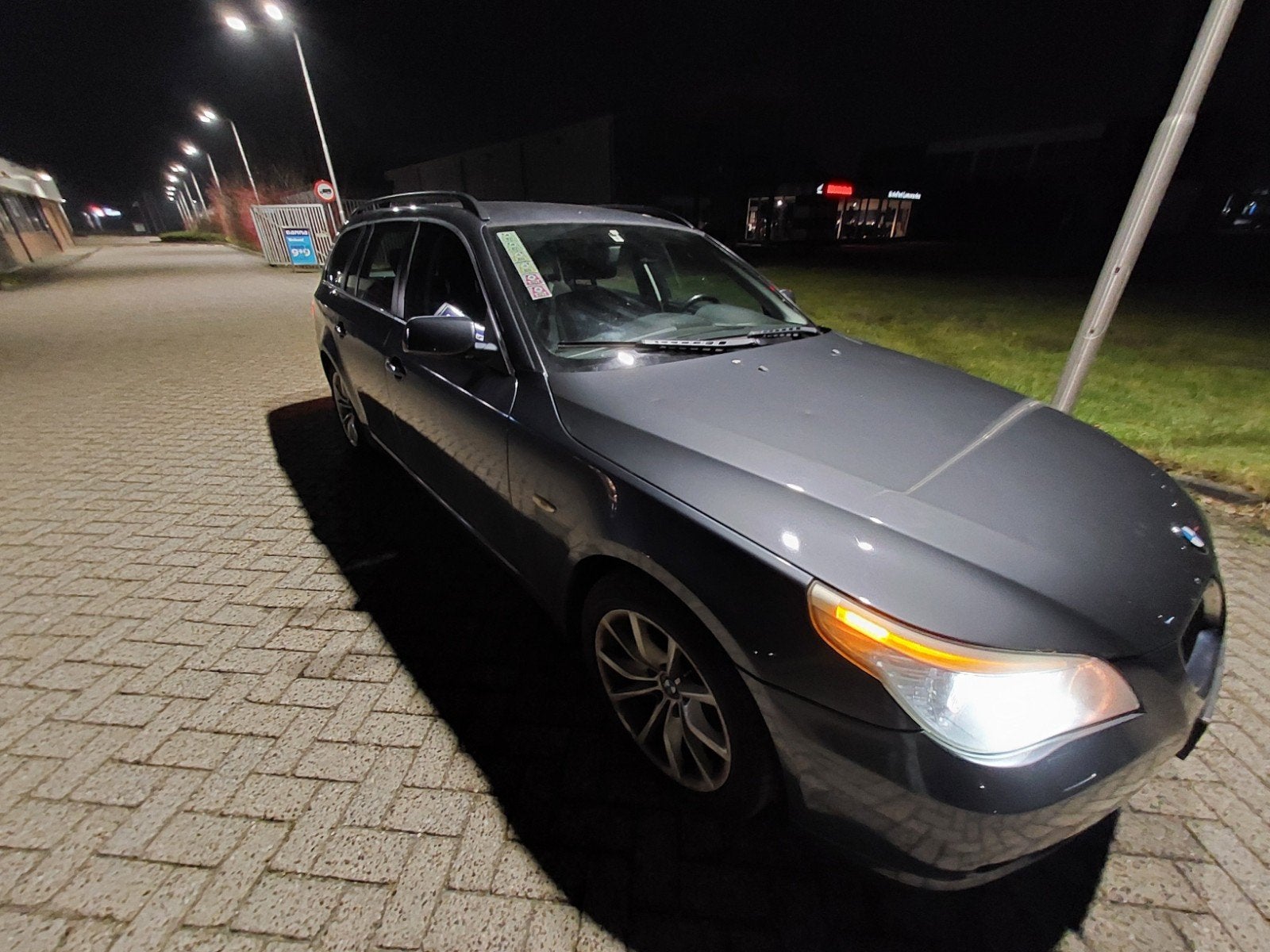 BMW 5-Serie 2.0 I 520 Touring 120KW AUT 2008 Grijs, Auto's, BMW, Automaat, 1995 cc, 4 cilinders, 163 pk