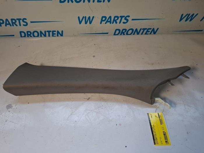 Stijlbekleding links-voor van een Alfa Romeo Stelvio, Gebruikt, -, Verzenden, -