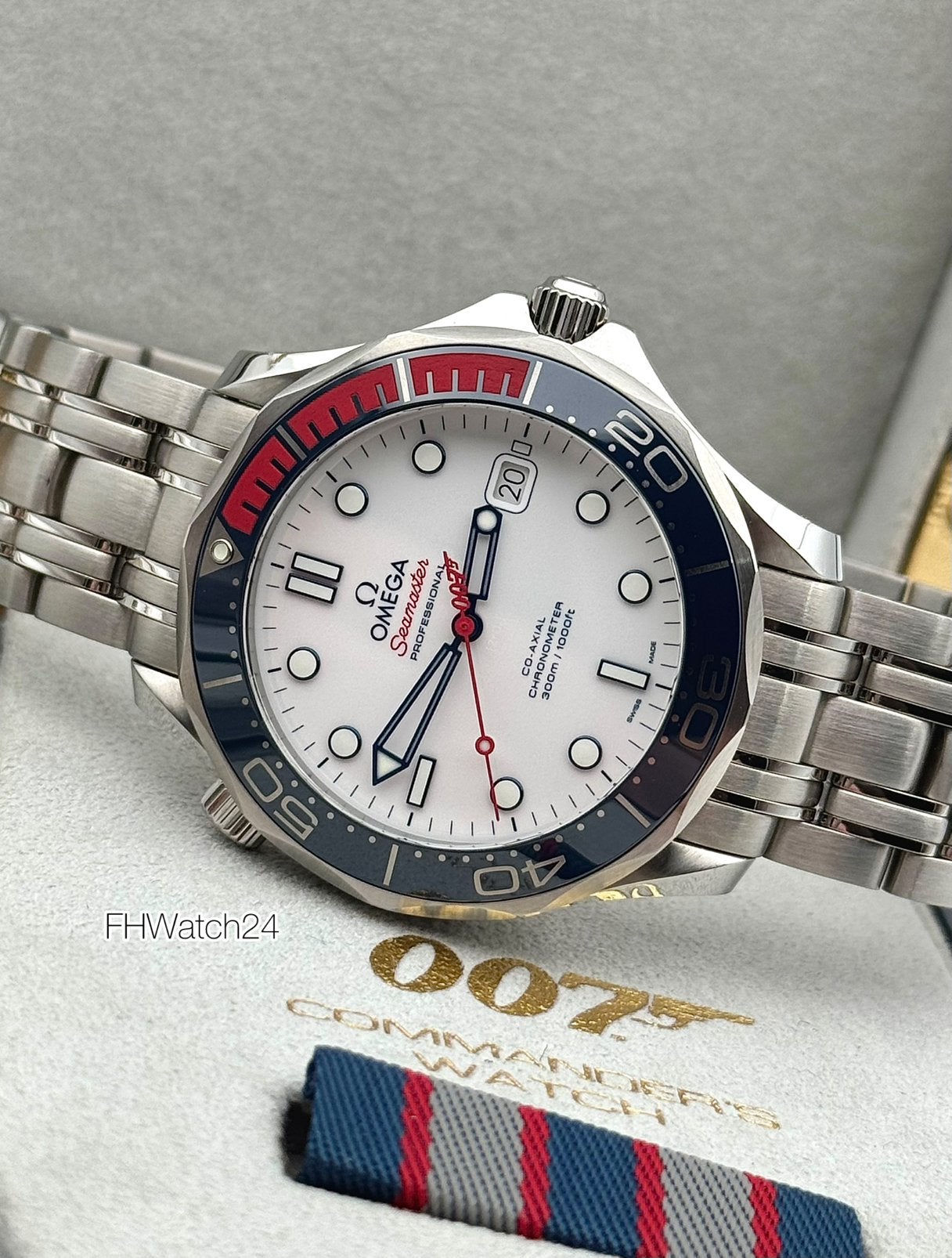 Omega Seamaster 212.32.41.20.04.001 Commanders 007 LE1/7007., Staal, Gebruikt, Polshorloge, Ophalen of Verzenden