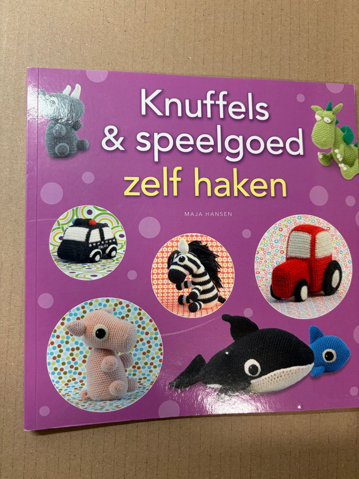 Knuffels & Speelgoed Zelf Haken - Maja Hansen, Boeken, Ophalen of Verzenden, Zo goed als nieuw, Breien en Haken, Geschikt voor kinderen