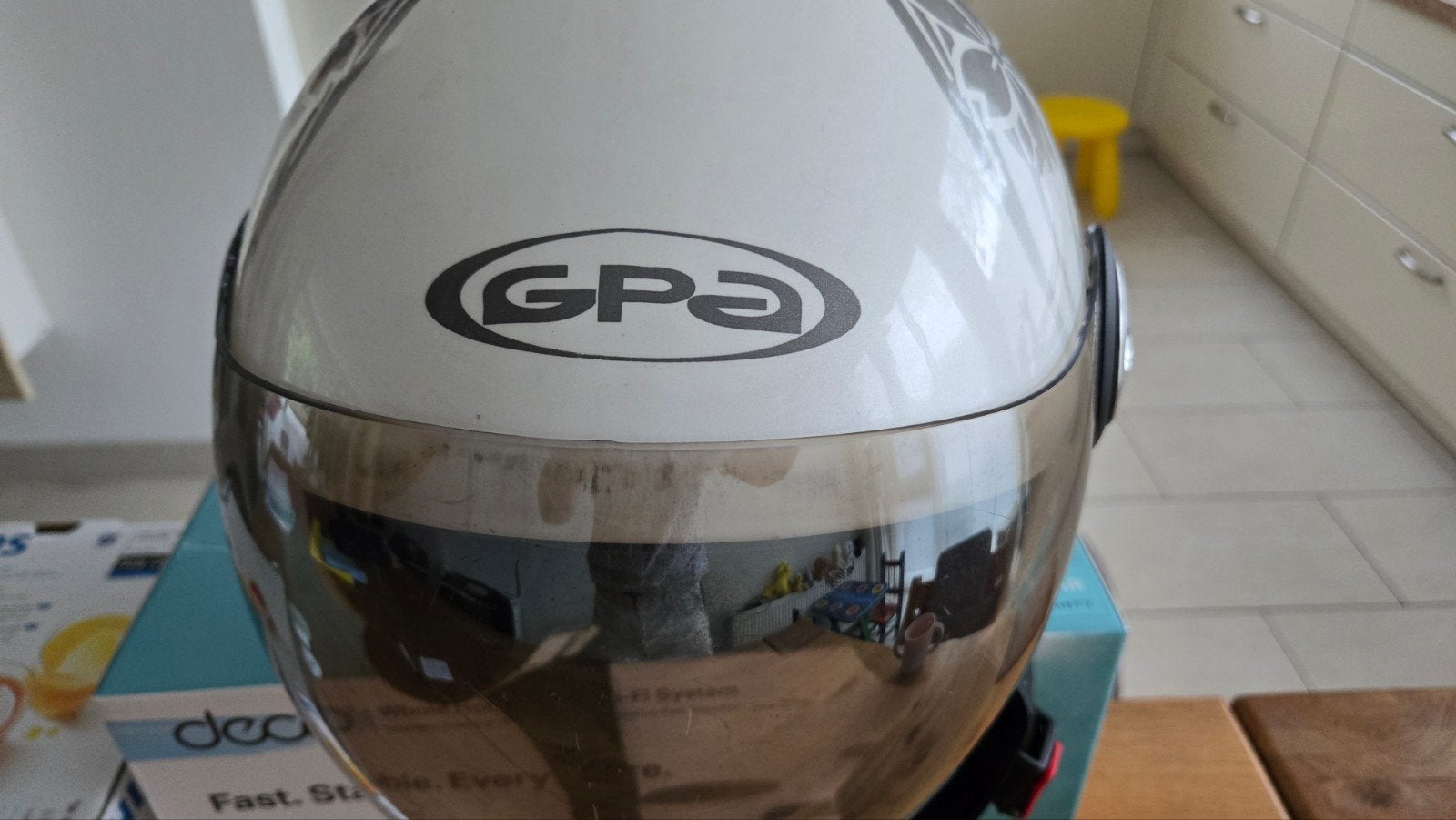 GPA Jethelm met bloemmotief, Overige merken, Jethelm, Ophalen of Verzenden, Dames