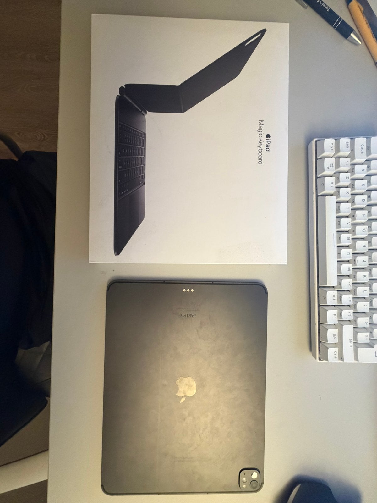 Ipad pro 13 inch m4, Ophalen of Verzenden, Zo goed als nieuw