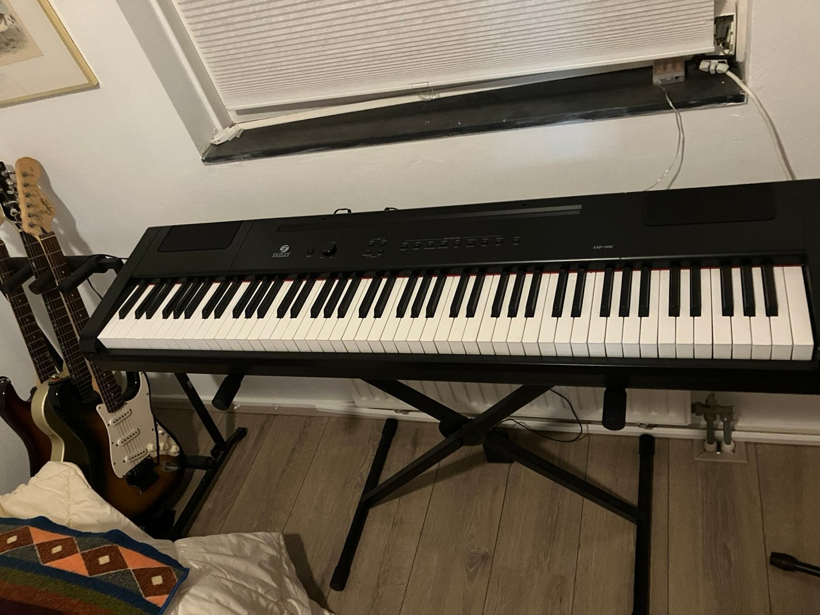 Elektrische piano volledig klavier, Muziek en Instrumenten, Piano's, Ophalen, Zo goed als nieuw, Zwart