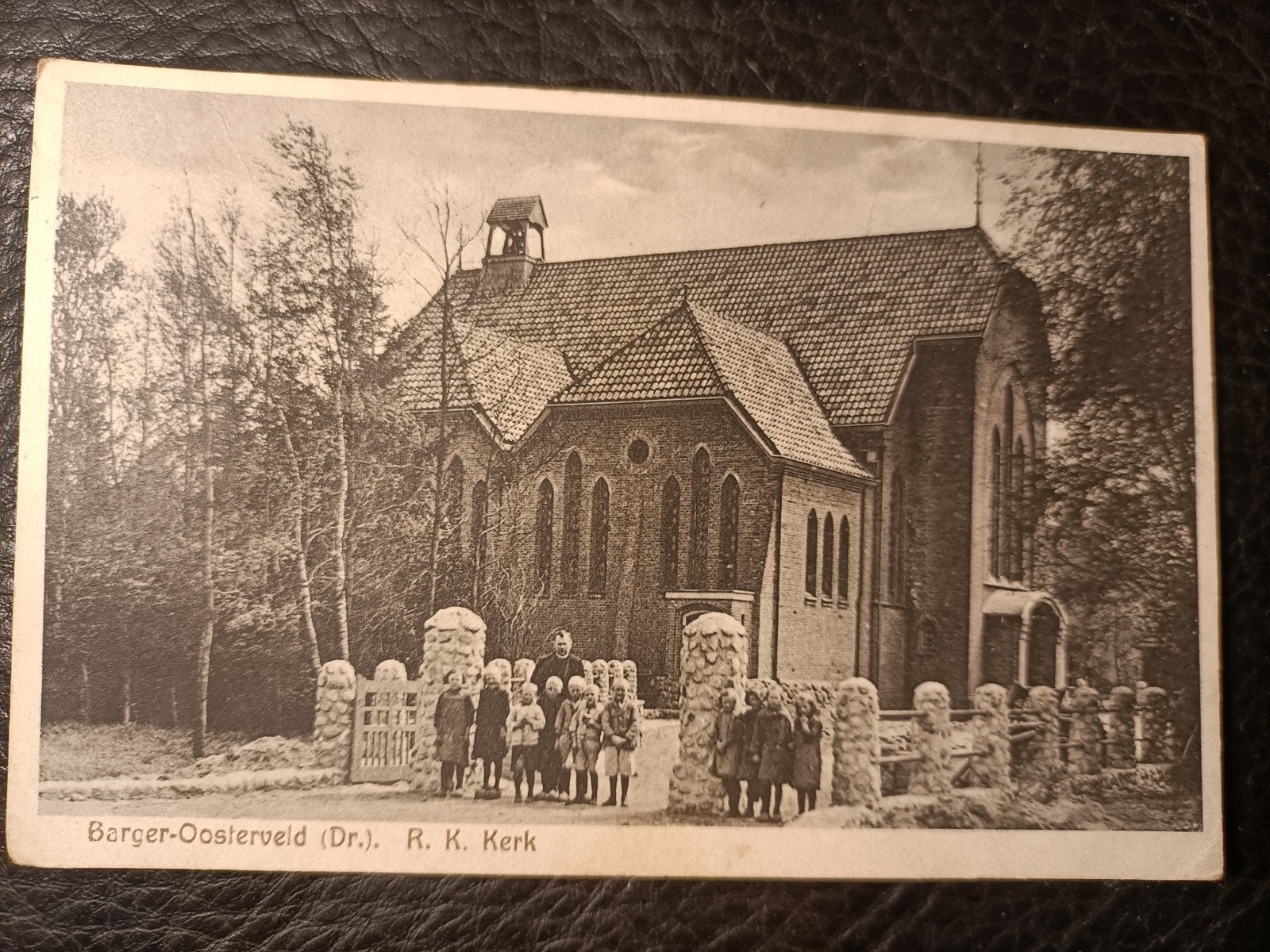 Barger-Oosterveld. R.K. Kerk, Ophalen of Verzenden, 1920 tot 1940, Gelopen, Drenthe